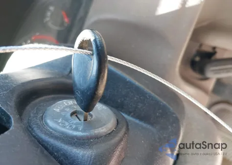 2000 Nissan Frontier Se-V6/Xe-V6 from USA, damaged, VIN 1N6ED27Y0YC336109